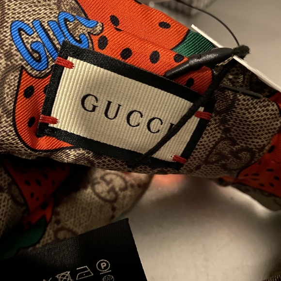 Gucci - Picture 5 of 10
